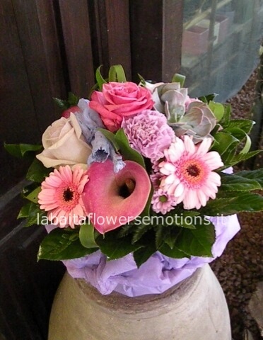 BOUQUET CON RISERVA D'ACQUA